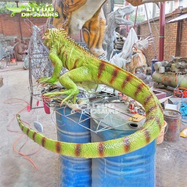 4Animal Model Lizard
